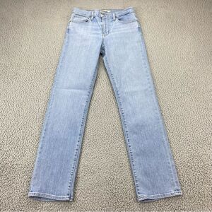 Levi's Premium Women's 724 High Rise Straight Fit Stretch Jeans  |  Size:  28